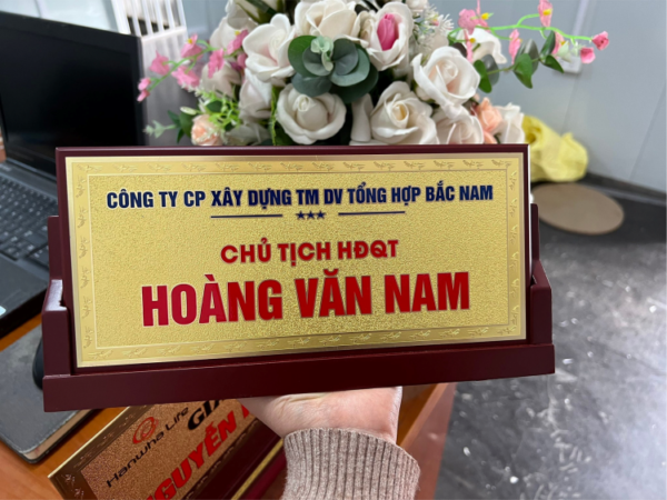 bien-chuc-danh-de-ban-dong1